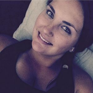 Meet your Posher, Katelyn